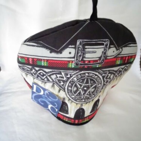 D&C Scottish Kilt Sporran Tea Cozy - Picture 1 of 2